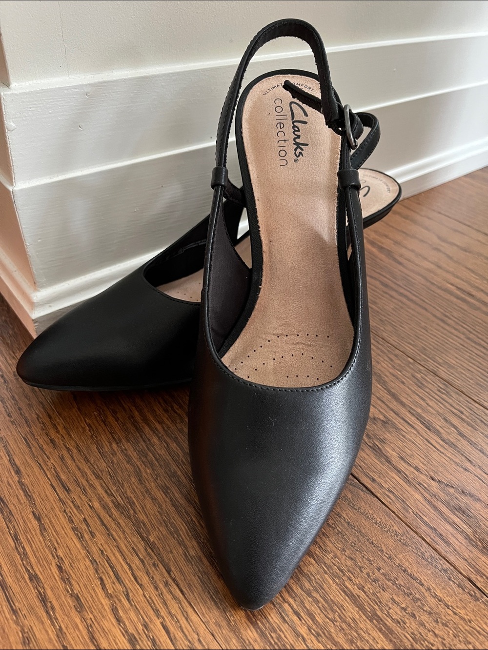 Clarks Kacelyn Sling Pumps - size US 9.5